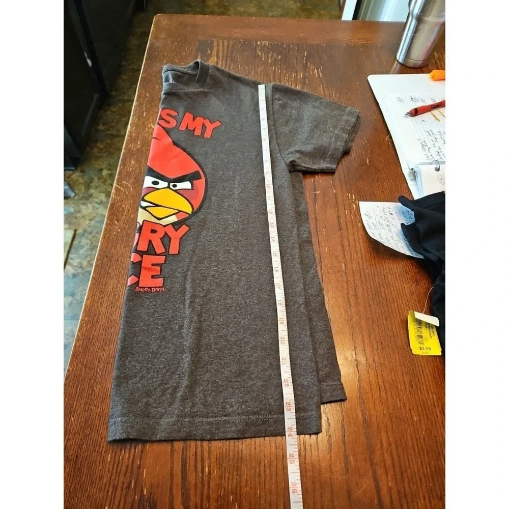 Angry Birds T Shirt Medium "This is My Angry Face" Gray Shirt size medium (A280) - Picture 6 of 6